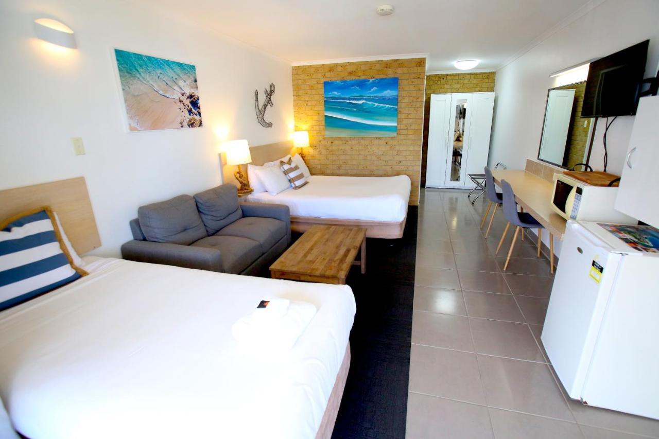 Tweed Harbour Motor Inn Tweed Heads Extérieur photo