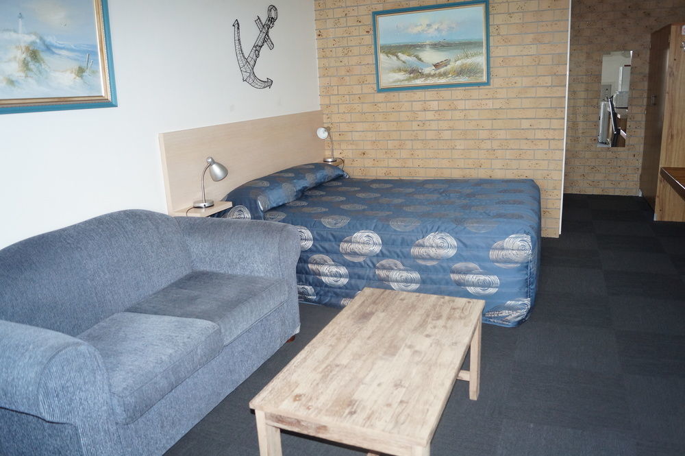 Tweed Harbour Motor Inn Tweed Heads Extérieur photo