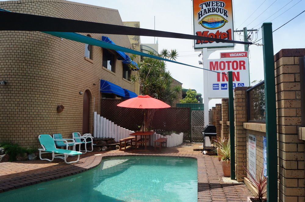 Tweed Harbour Motor Inn Tweed Heads Extérieur photo